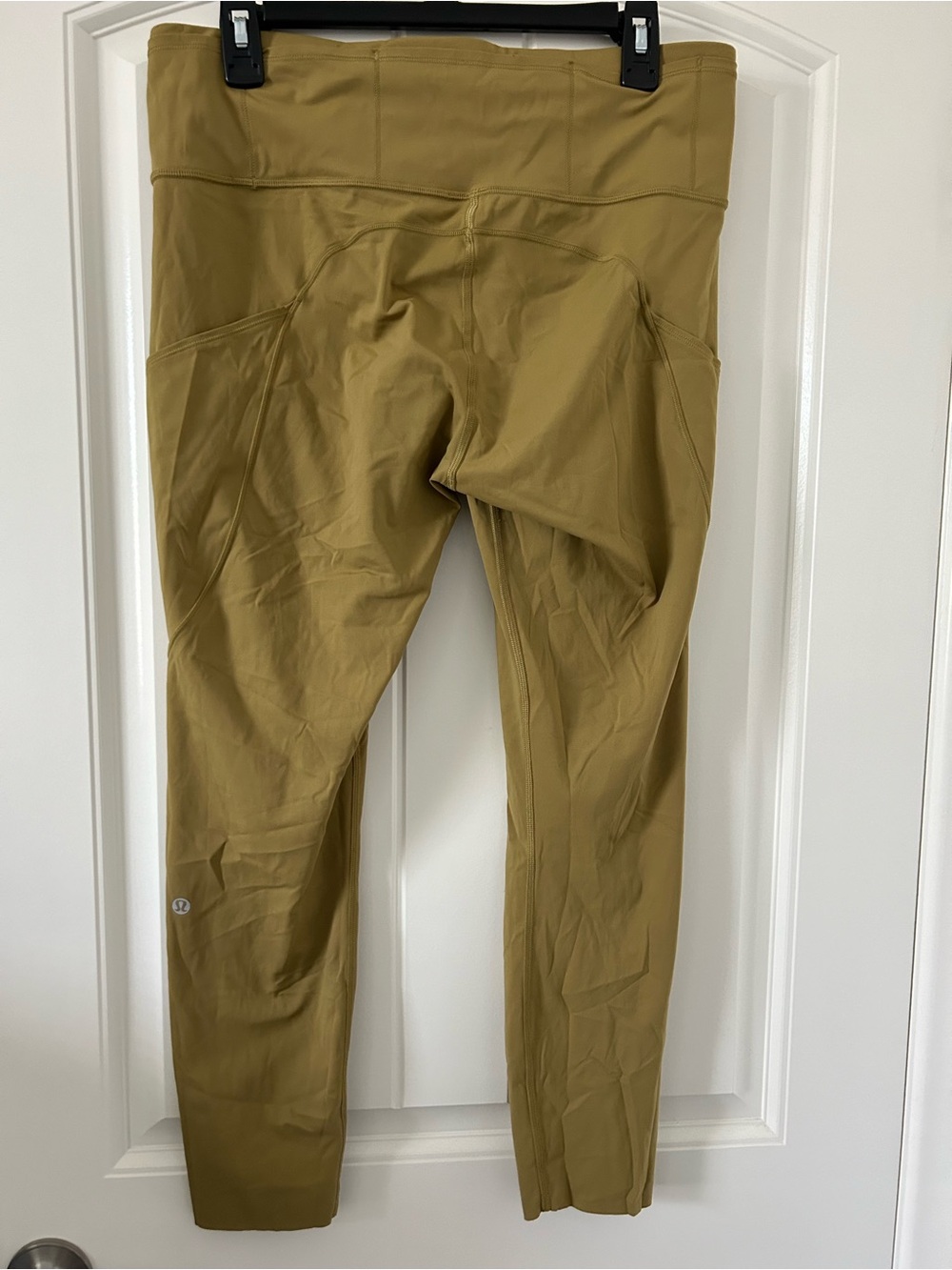 Lululemon Fast and Free HR Tight II 25" * with Pockets SIZE 12 color Grape Leaf